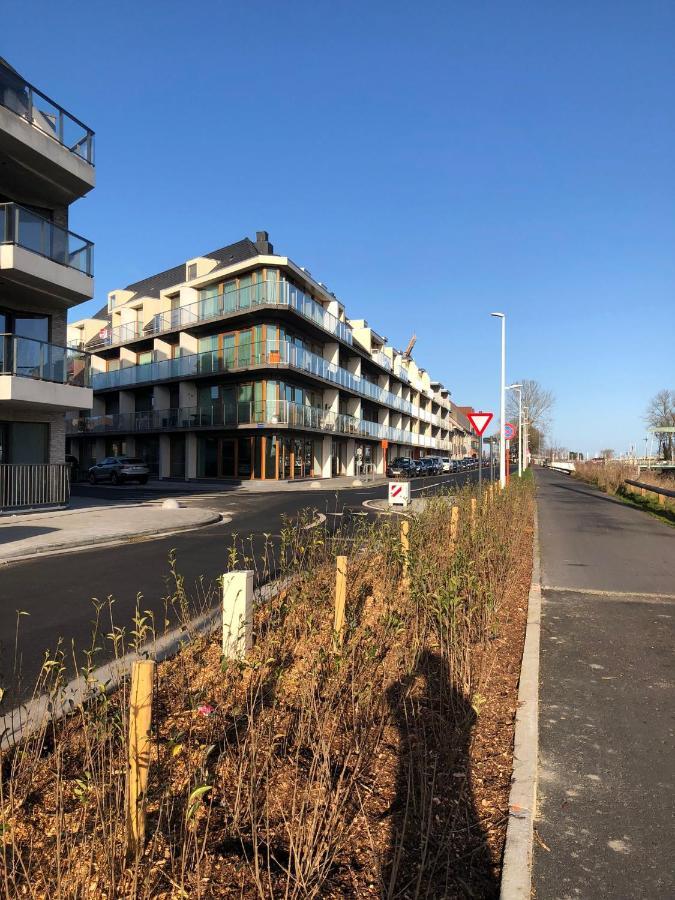 Even Naar Zee Nieuwpoort Appartement Waterkant Exterior photo