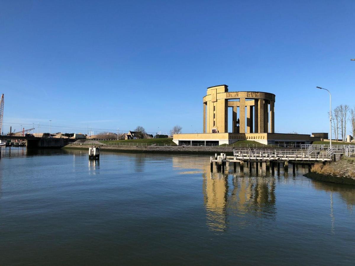 Even Naar Zee Nieuwpoort Appartement Waterkant Exterior photo